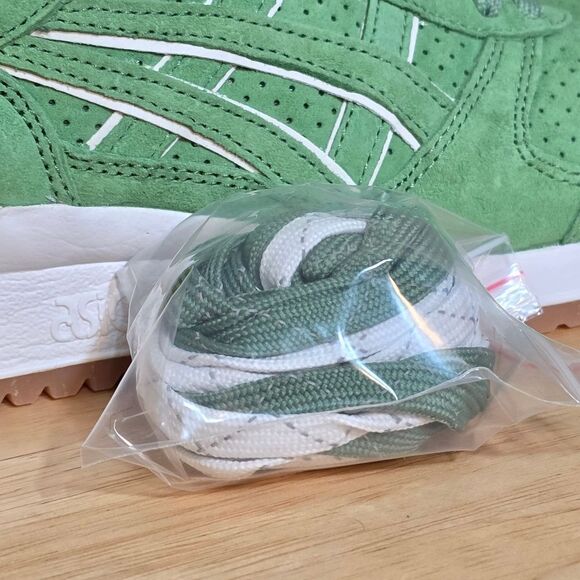 Asics X Concepts Gel Respector Coca Green Suede Special Box Men\'s Size 8 main image 10